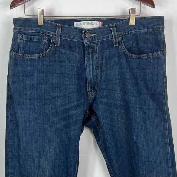 Levi’s 514 Zip Fly Slim Straight Jeans - Picture 2 of 11